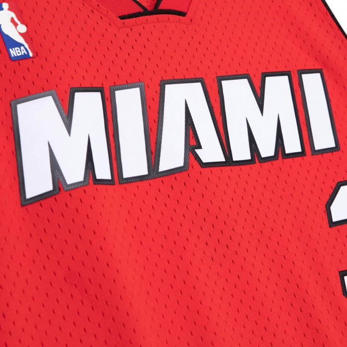 NBA Dwyane Wade Miami Heat 2005 Mitchell&Ness Alternate Jersey